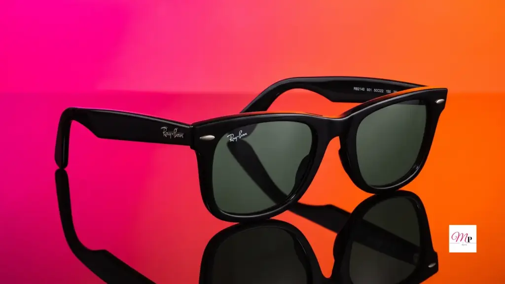 Ray-Ban Wayfarer Ease square sunglasses black frame green lens India